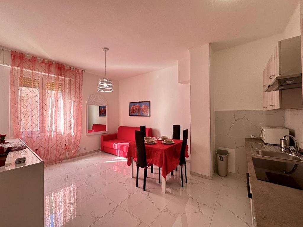 Wh - Dolce Vita - Bilocale - 5 Minuti Dal Centro - Parcheggio Gratuito - Wifi Санремо Экстерьер фото